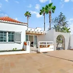 Silvic Serenada Apartment *